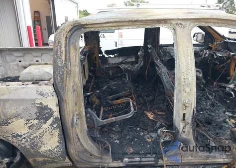 2019 Chevrolet Silverado 1500 Custom Trail Boss из США, поврежденный, VIN 1GCPYCEF1KZ336227